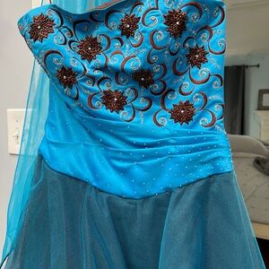 Formal dress great for Quinceanera, wedding, any formal event